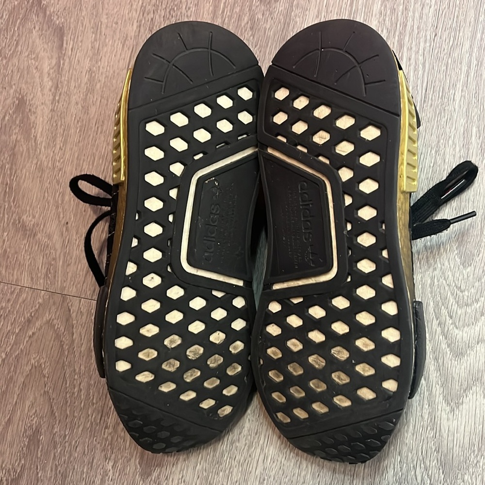 Adidas NMD R1 - Picture 4 of 4
